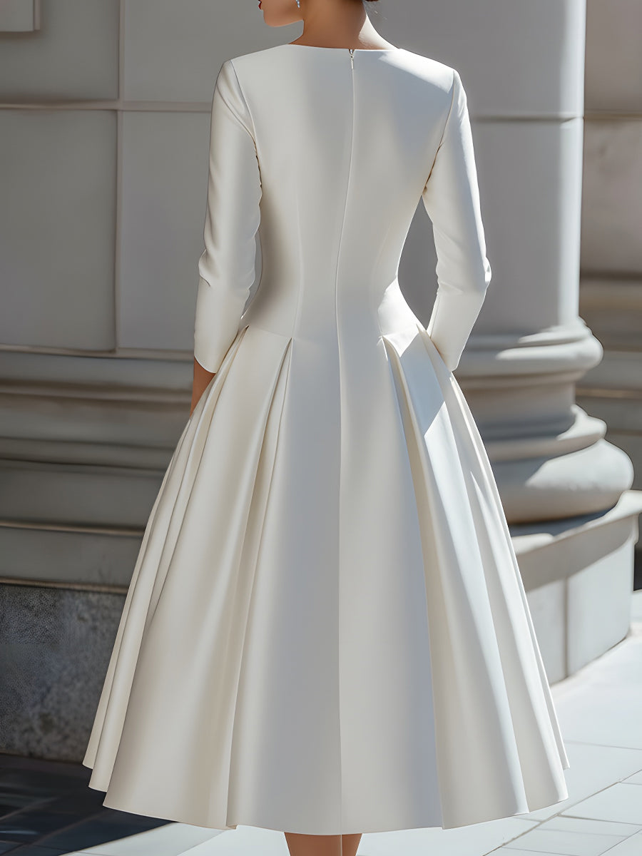 Rochie elegantă din satin, midi, cu decolteu în V și pliuri