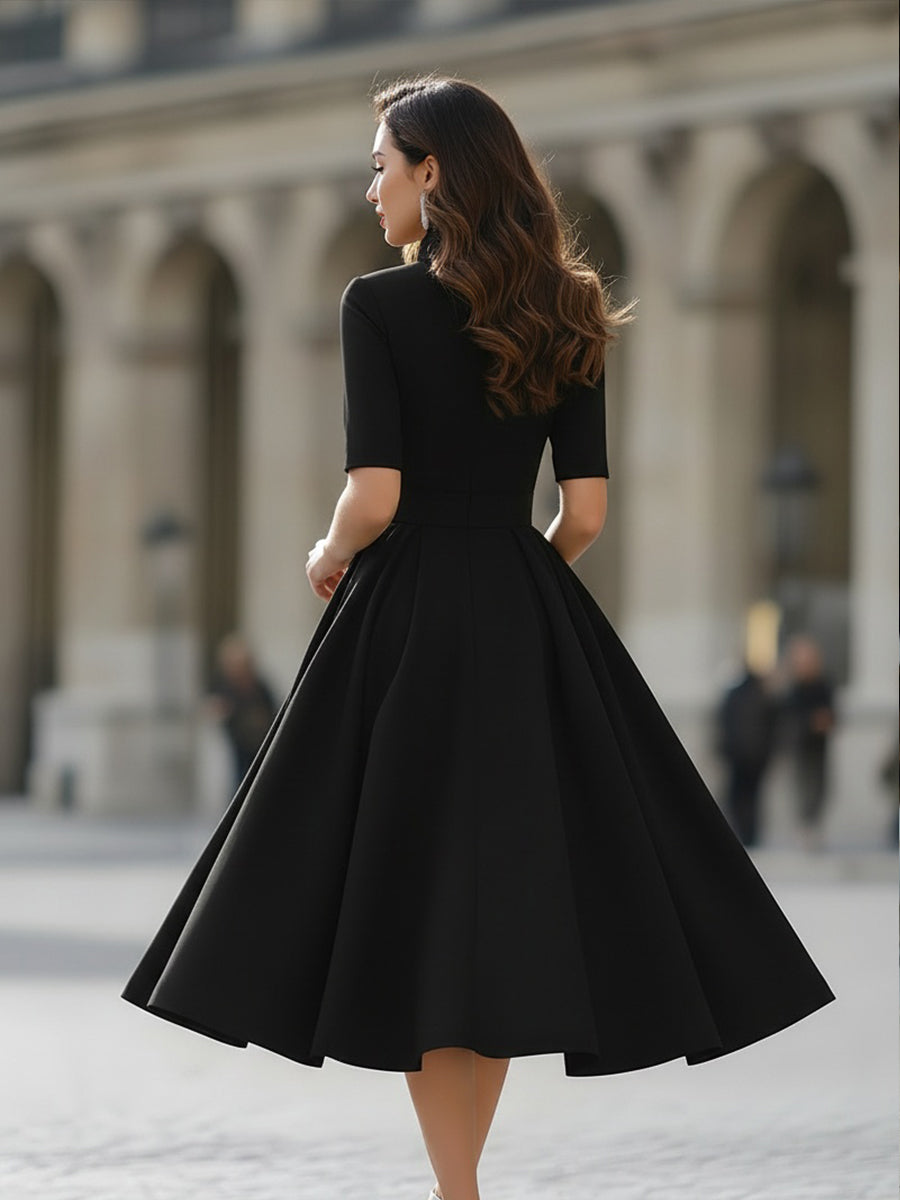 Rochie midi elegantă în formă de A cu decolteu în V