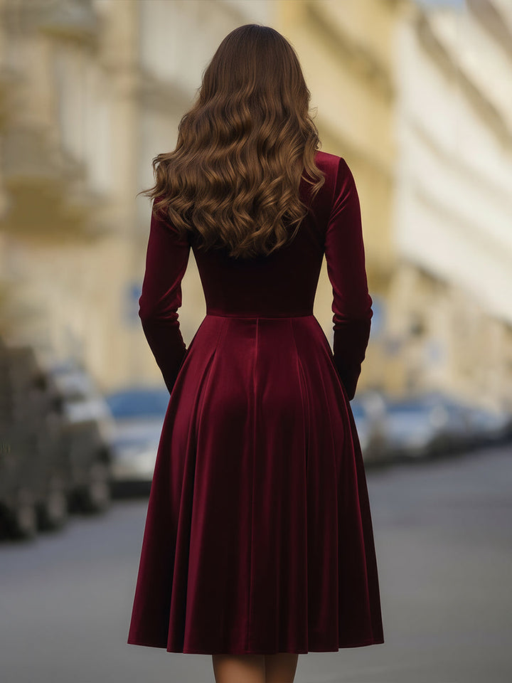 Rochie midi de catifea burgundy cu sacou