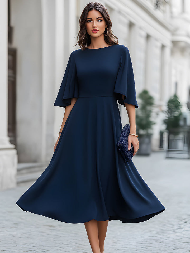 Rochie midi cu mâneci clopot și glugă