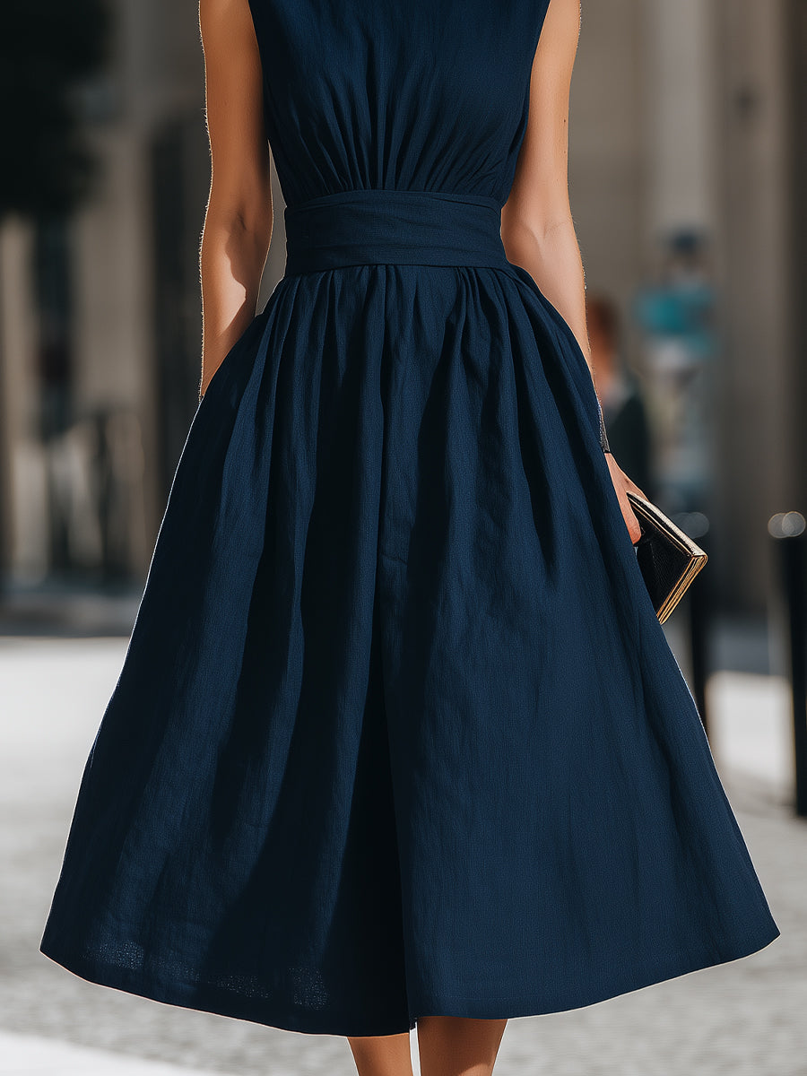 Rochie midi fără mâneci cu fustă plisată în formă de A