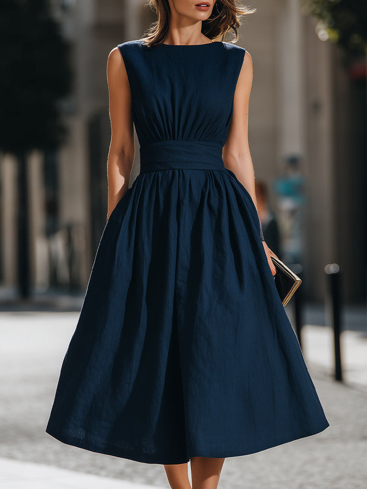 Rochie midi fără mâneci cu fustă plisată în formă de A