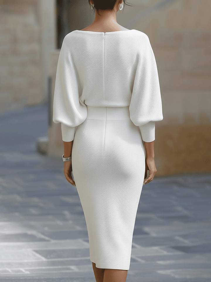 Rochie Midi Albă Drapată cu Mâneci Lărgite