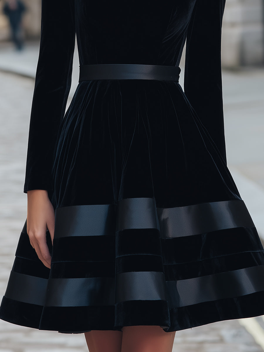 Rochie Neagră Fit-and-Flare cu Bretele din Catifea
