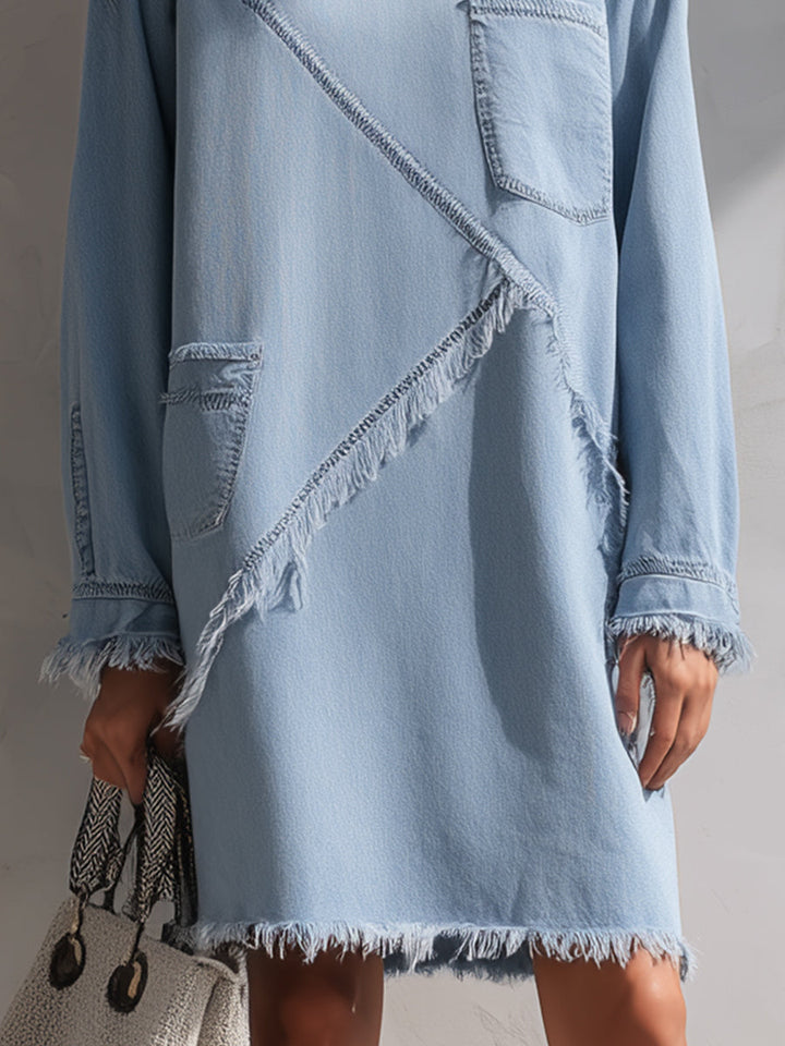 Rochie mini bleu deschis cu tiv neterminat