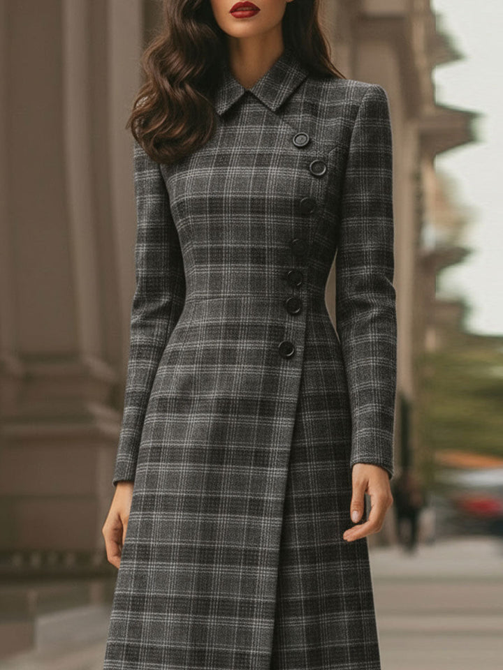 Rochie midi asimetrică elegantă cu nasturi