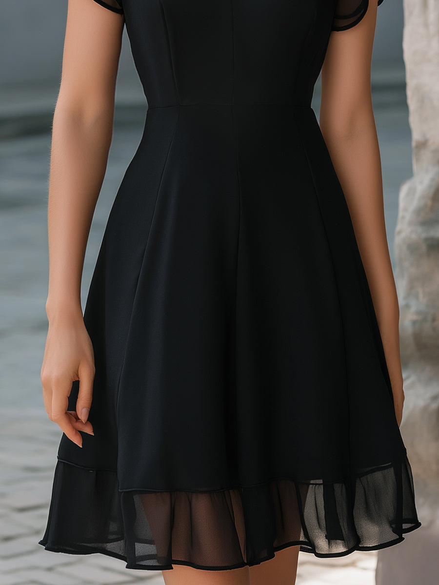 Rochie A-line cu guler mandarin din șifon și volane