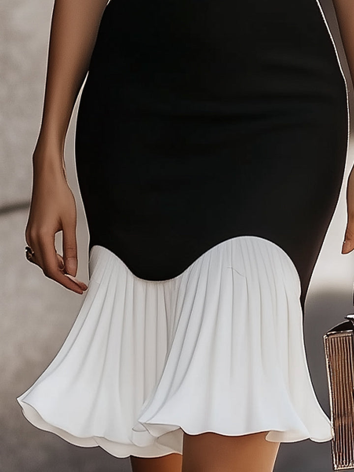 Rochie midi elegantă alb-negru, cu guler înalt
