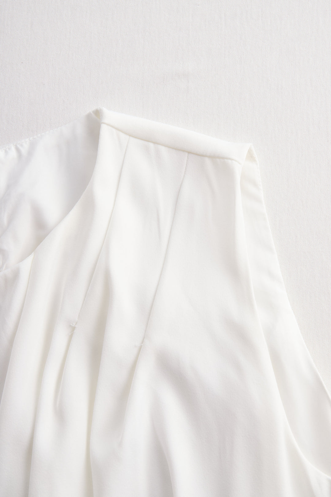 Rochie midi elegantă tip A, fără mâneci