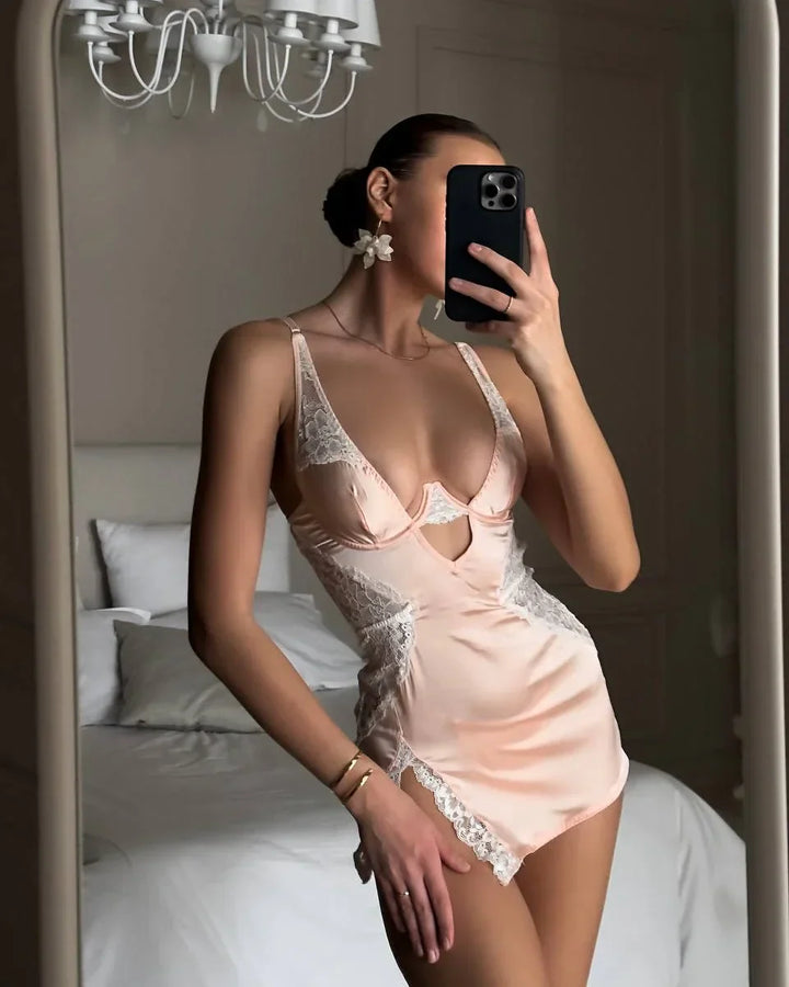 CARMELINE | ROCHIE DE NOAPTE