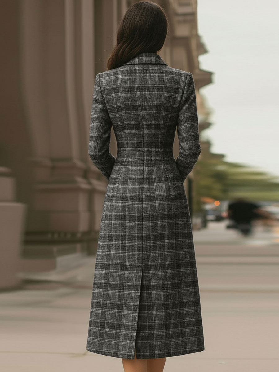 Rochie midi asimetrică elegantă cu nasturi