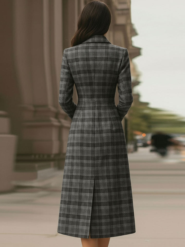 Rochie midi asimetrică elegantă cu nasturi