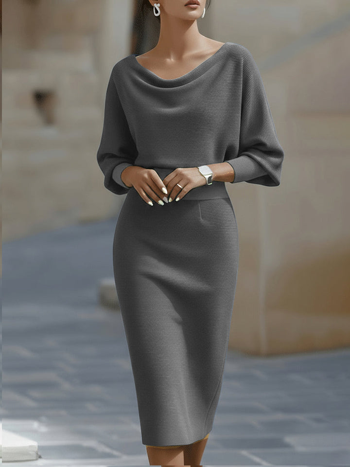Rochie Midi Albă Drapată cu Mâneci Lărgite